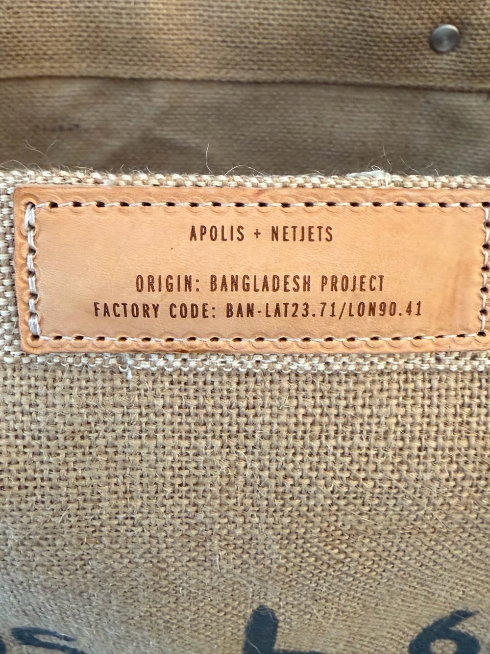 Apolis Global burlap market bag with leather handles 
New with tags - Picture 3 of 8